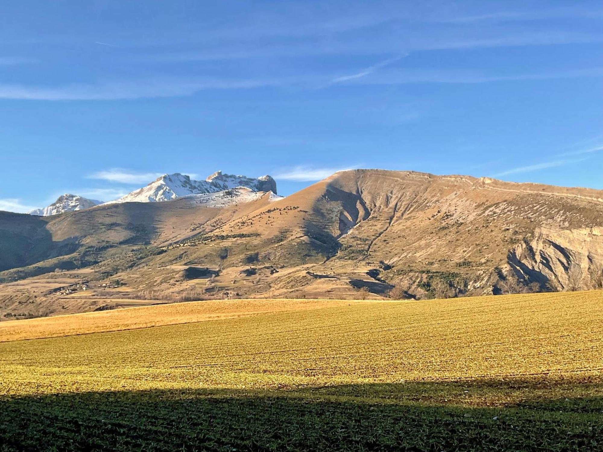 Апартаменты Le Sanctuaire Des Cimes Etoilees La Roche-des-Arnauds Экстерьер фото